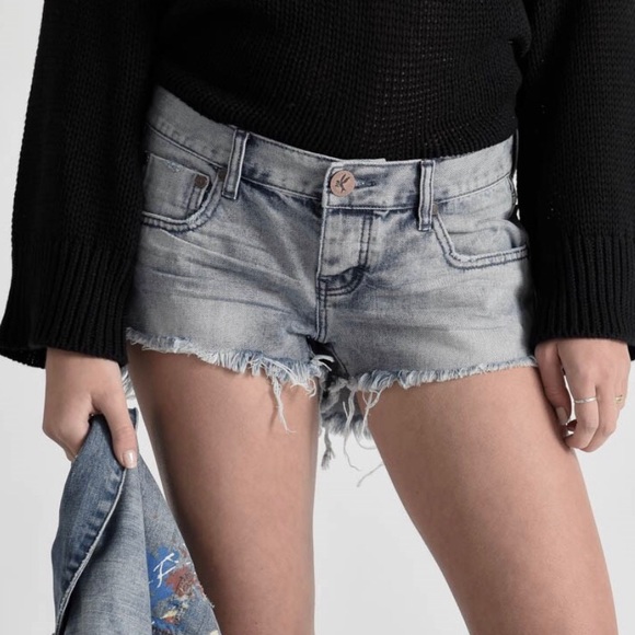 NWT One Teaspoon Rocky Bonita’s - Picture 3 of 7